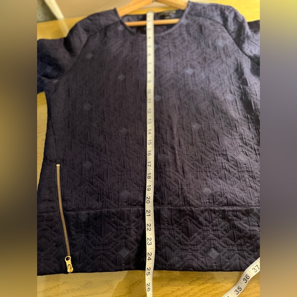 J. Crew Matelasse Geometric 3/4 Sleeved Navy Blue Top Zip Sides Pullover Sz 6 - Picture 11 of 12